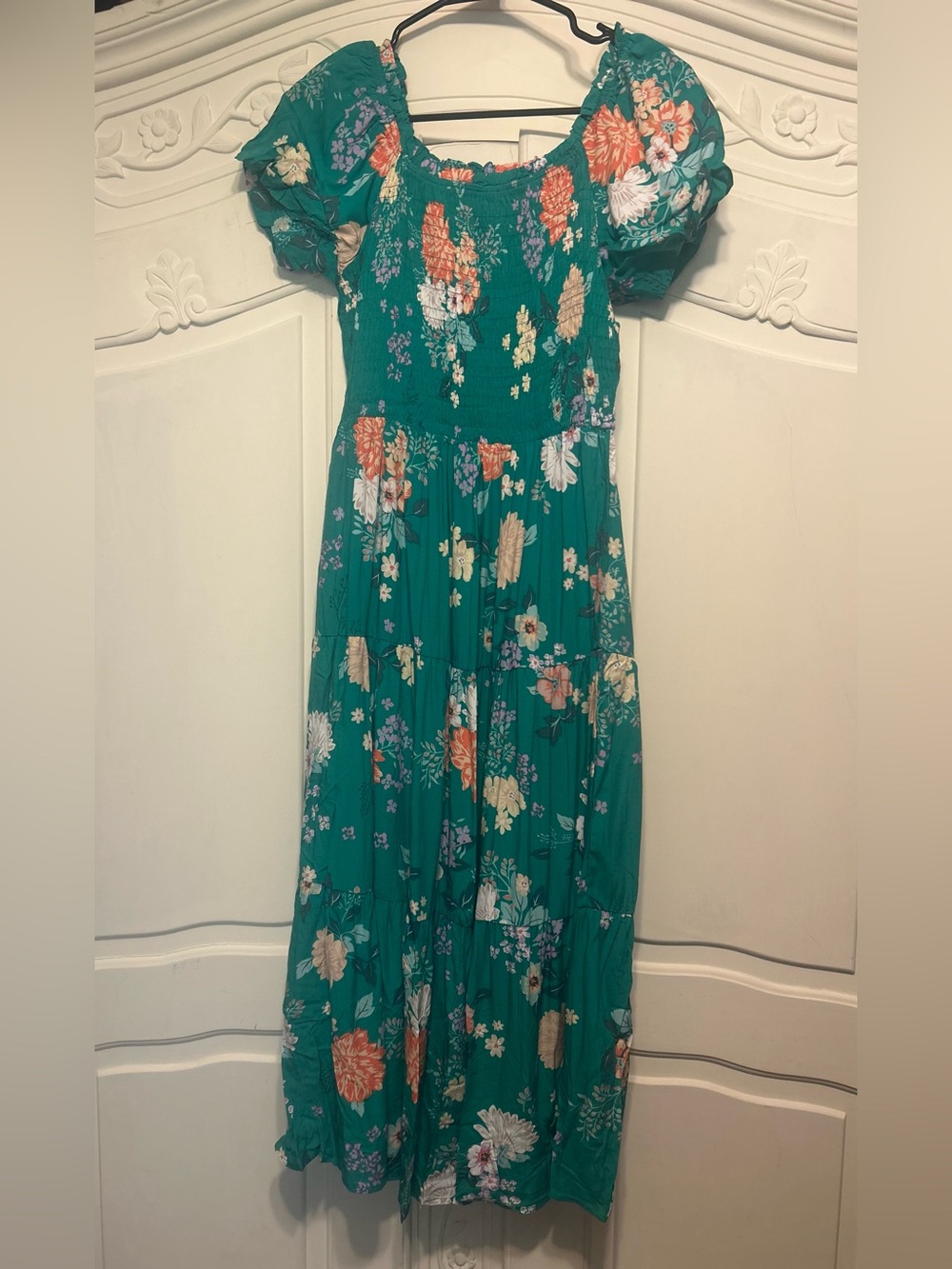 NWOT Teal Floral Puff-Sleeve Maxi Dress